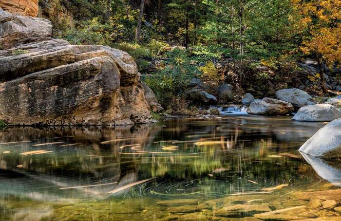 Learn more about Oak Creek Canyon